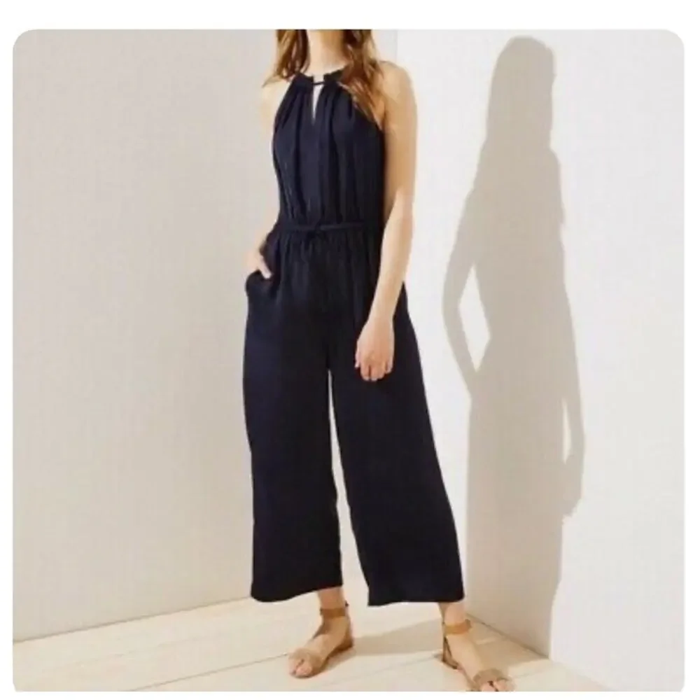 NWT LOFT Keyhole Halter Jumpsuit in Navy sive small